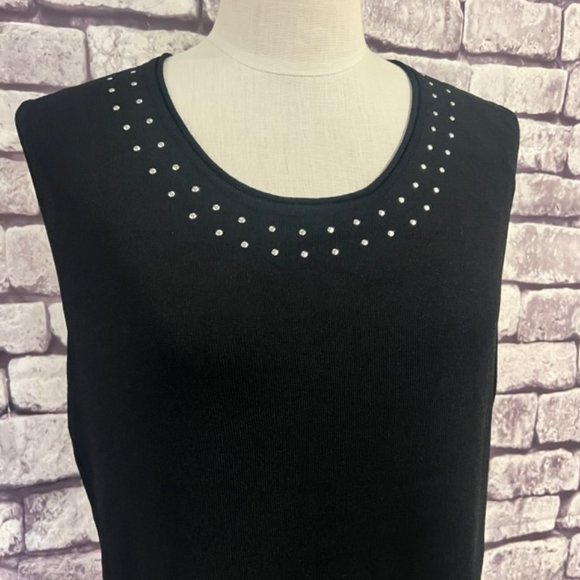 Finity Black Sleeveless Blouse W/ Stud Design Size 1X - Picture 2 of 7